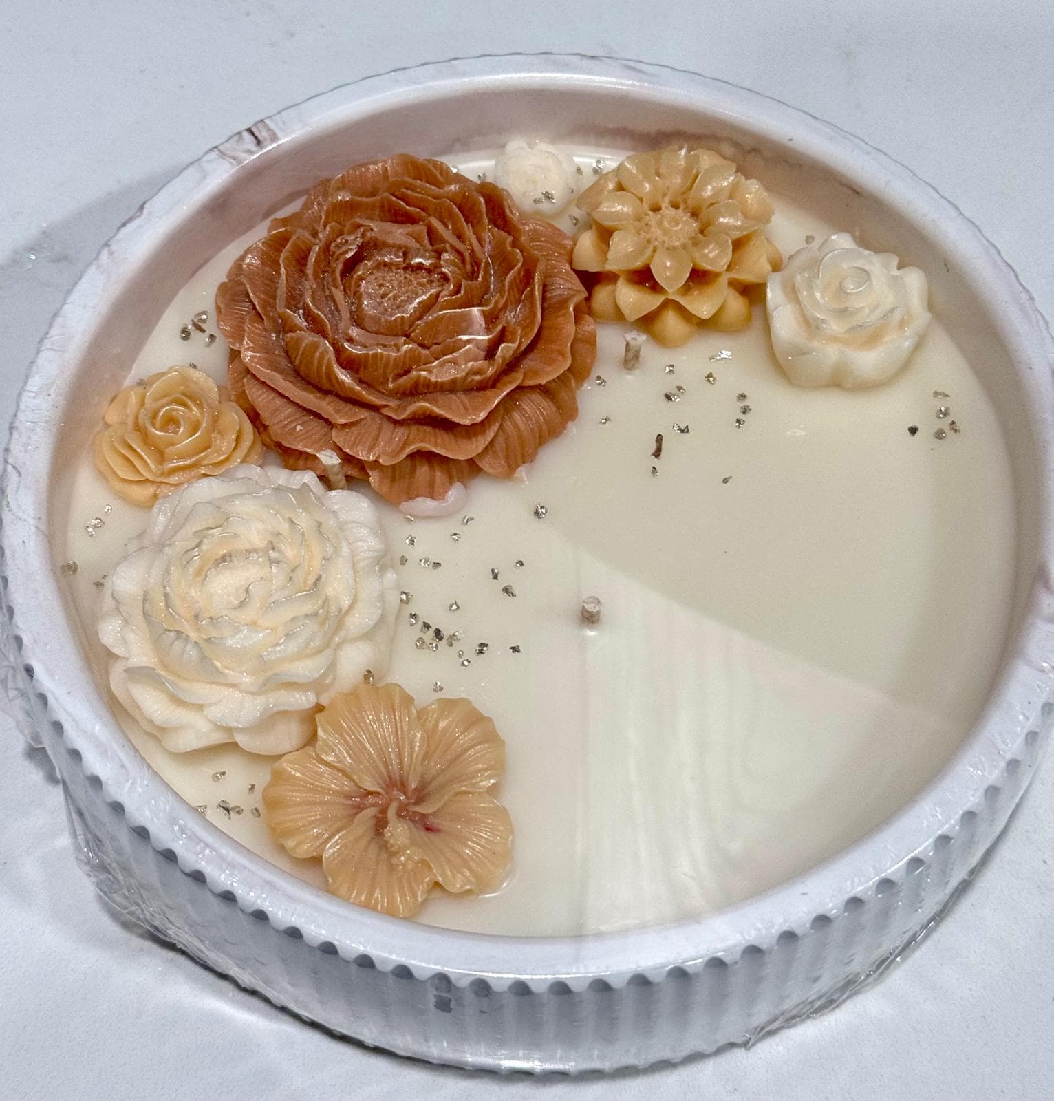 Floral bowl candle