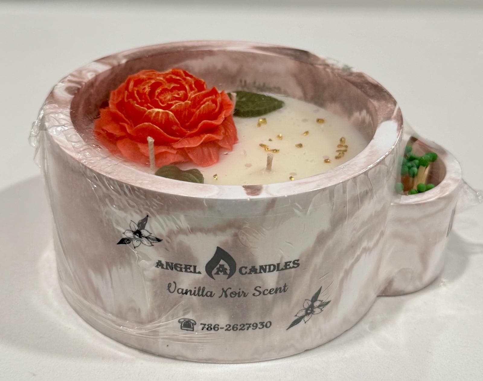 Angel A Candles Vanilla Noir Scent 3-Wick Bowl Candle with Match Holder