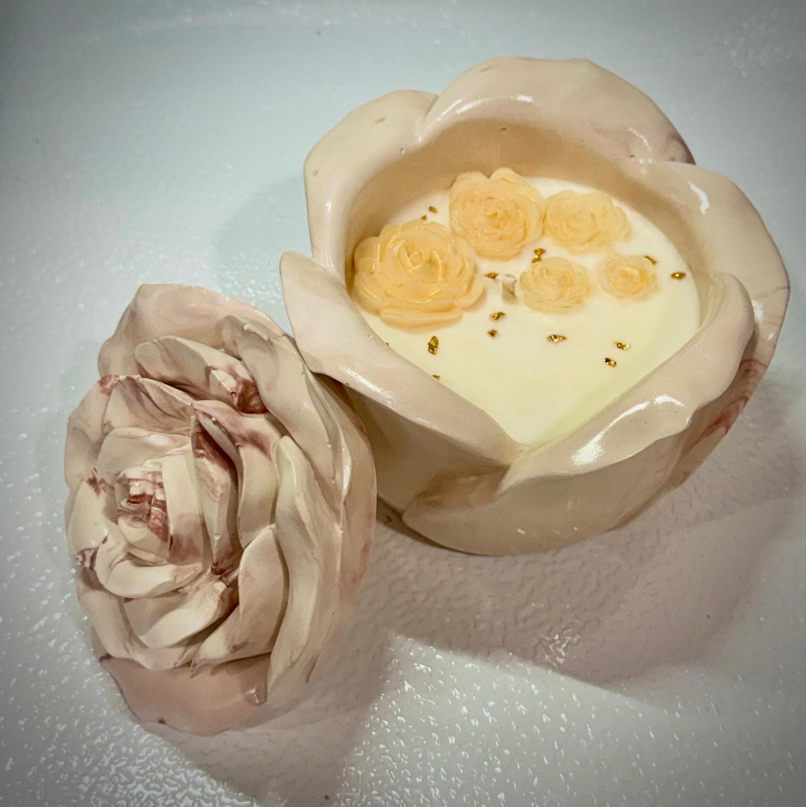 Rose White